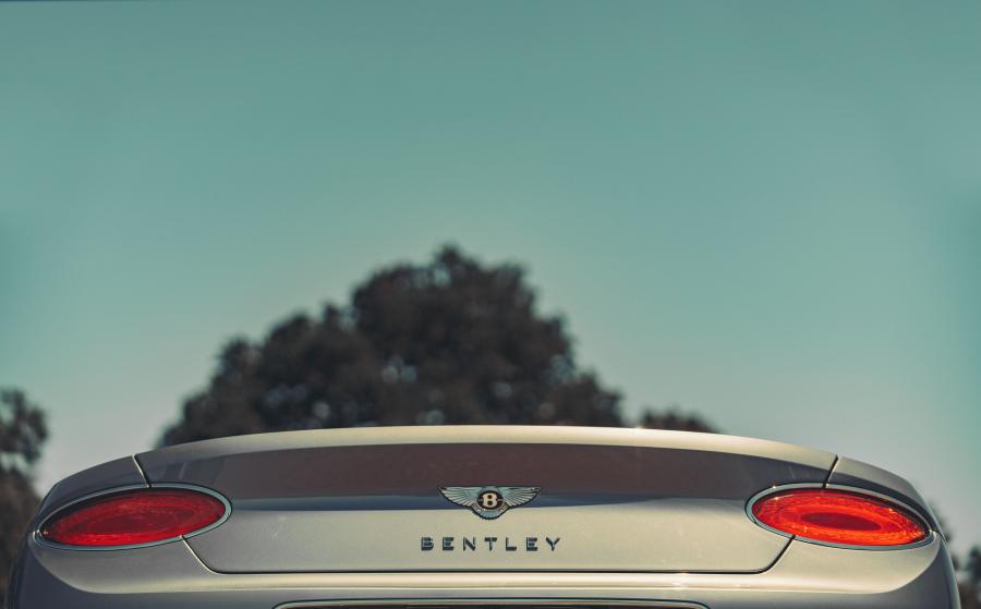  Bentley Continental GT V8 Convertible 2019 года  (NA) (фото 33 из 40)